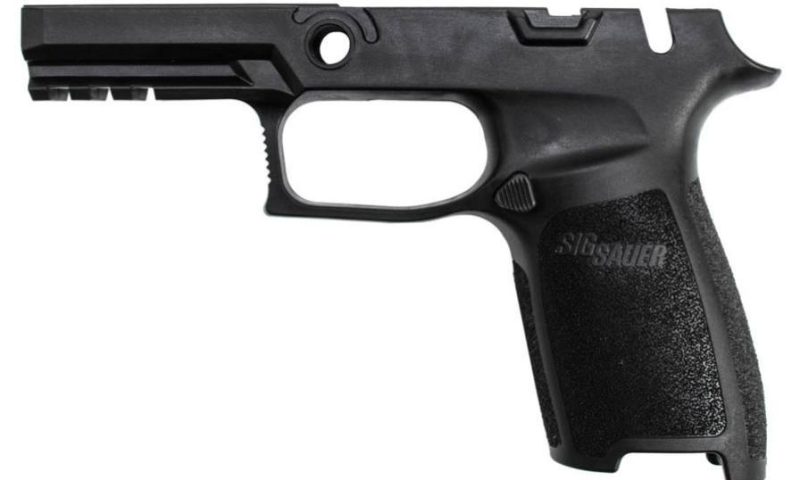 SIG SAUER GRIP ASY 320 CARRY MED BLACK